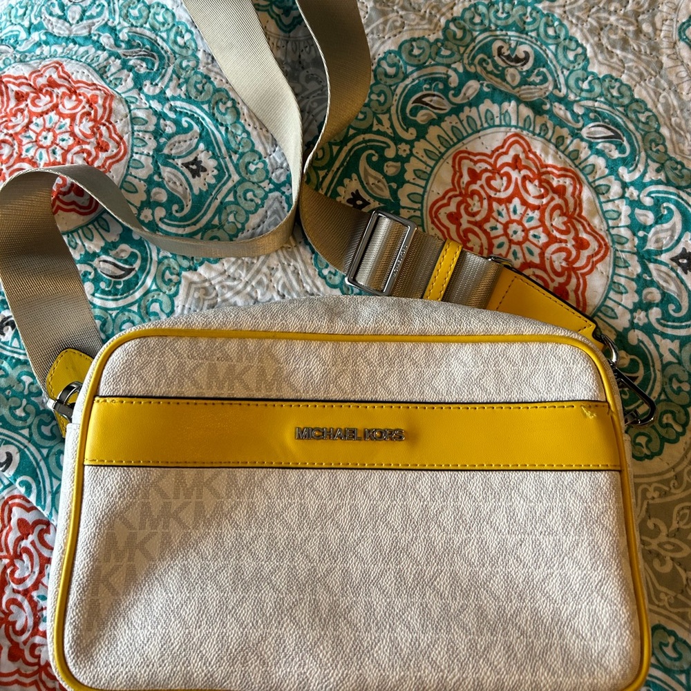 MK Shoukder bag !